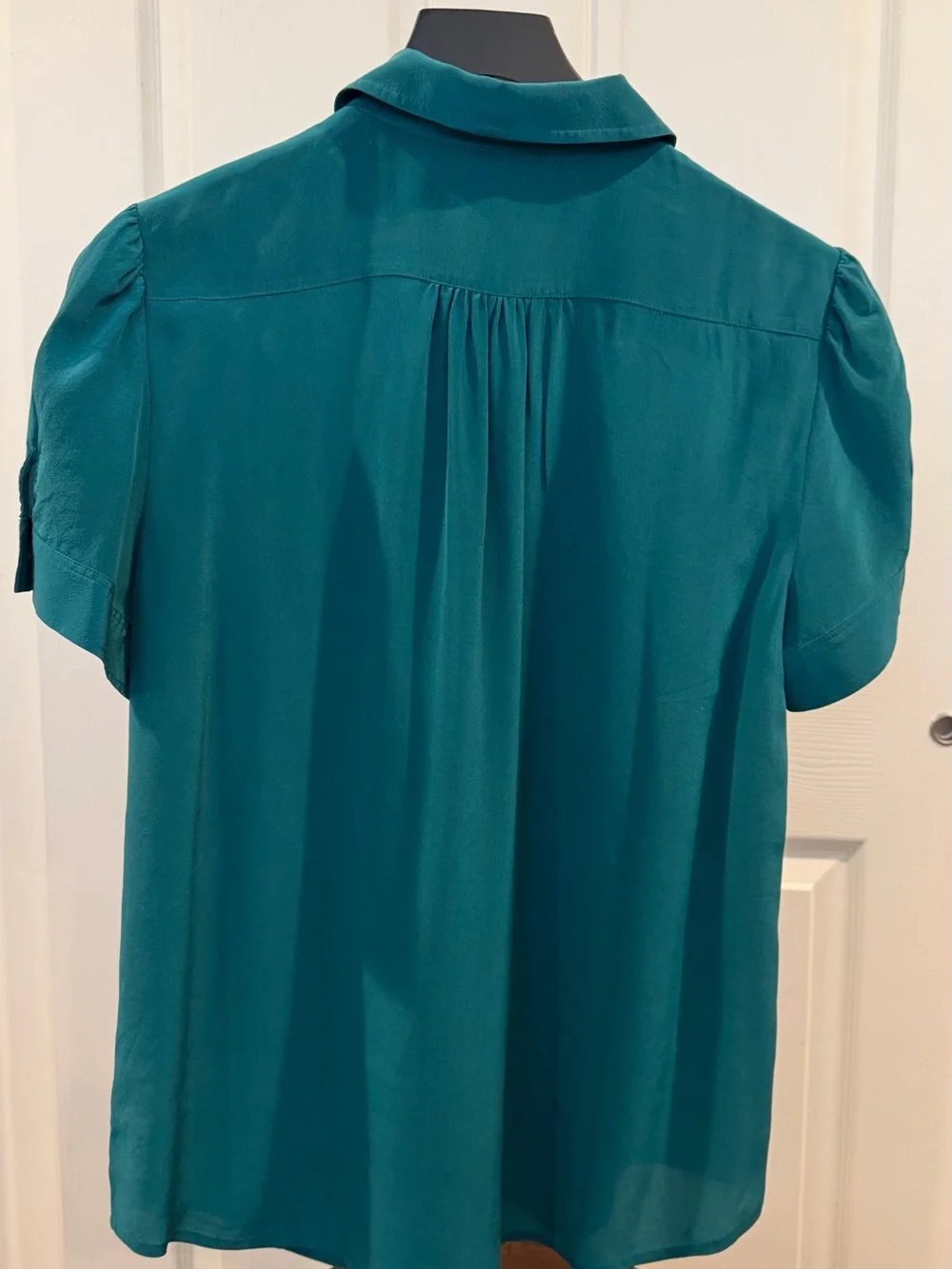 J Crew 100% silk, women top
